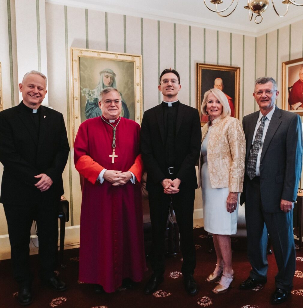 Fr. Rober Rienzo